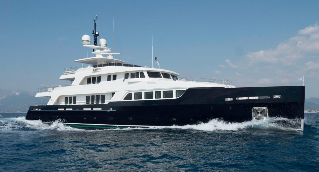 Gio Chi Thè Superyacht by Codecasa